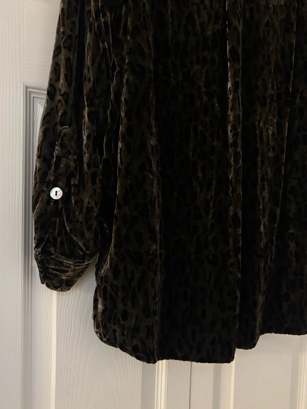 CHICO’S Olive and Black Leopard Print Faux Velvet Button Down Blouse - Picture 12 of 12